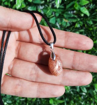 Colgante de Piedra Sol y Plata de Ley.