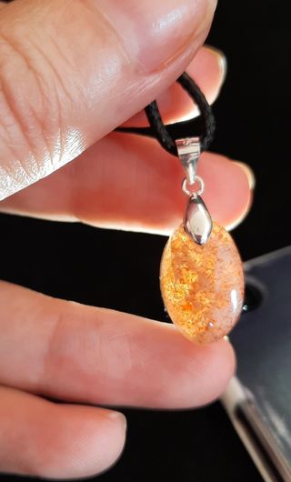 Colgante de Piedra Sol y Plata de Ley.