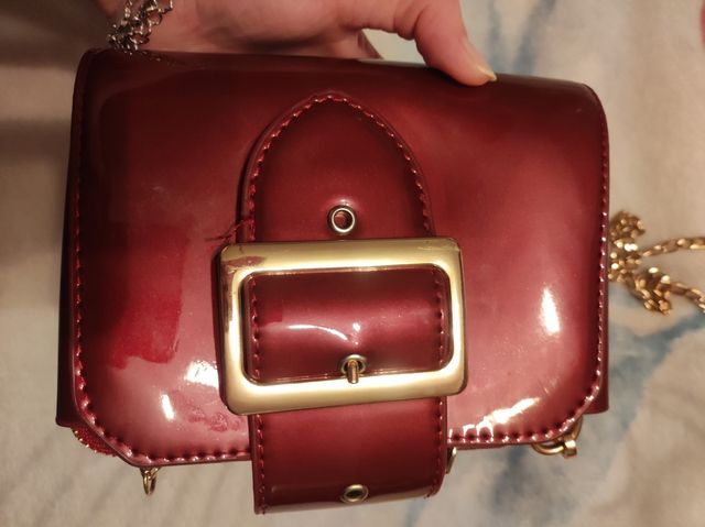 Bolso de fiesta. Rojo granate.