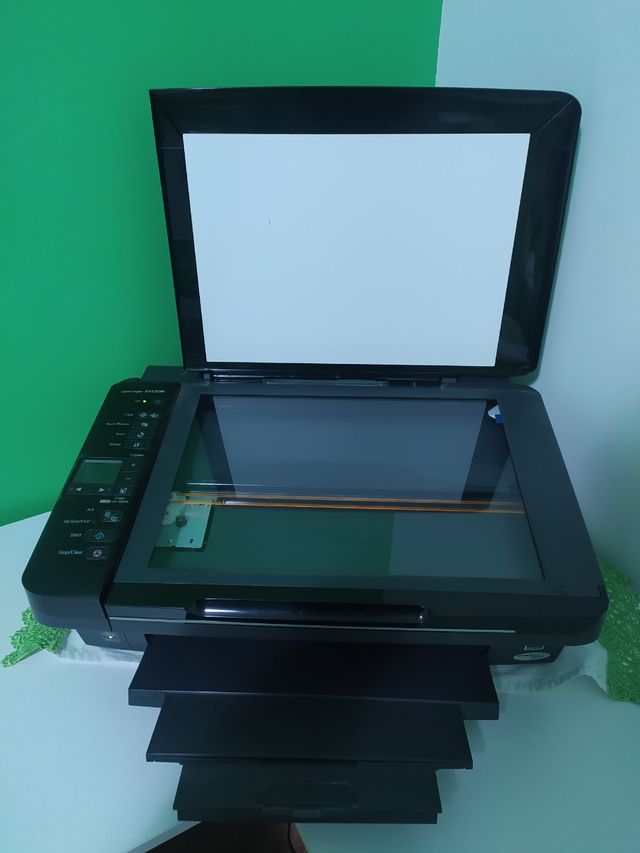 Stampante Wifi con scanner. Epson
