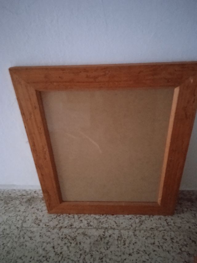 marcos de madera todos 10€