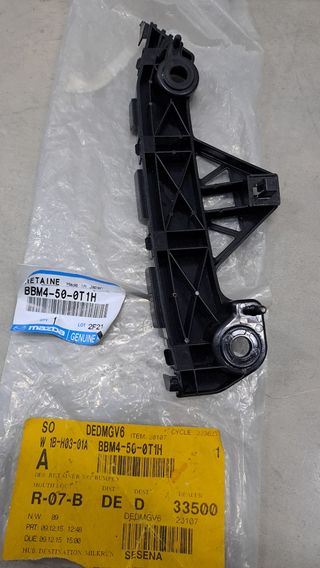 guía de paragolpe delantero