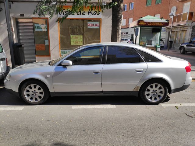 GOMA DE LA PUERTA TRASERA IZQUIERDA AUDI A6 C5 4B
