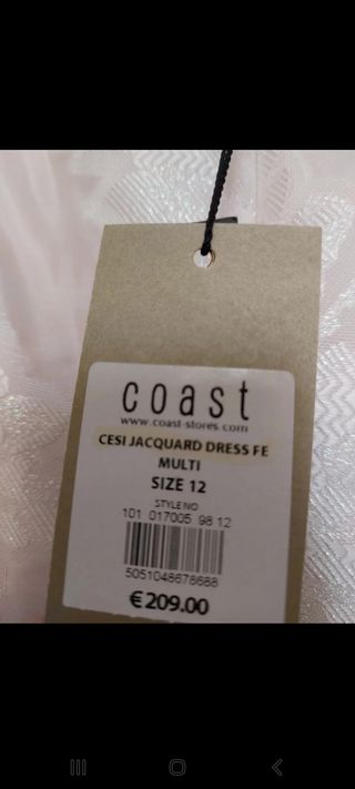 Vestido con cola evento marca Coast
