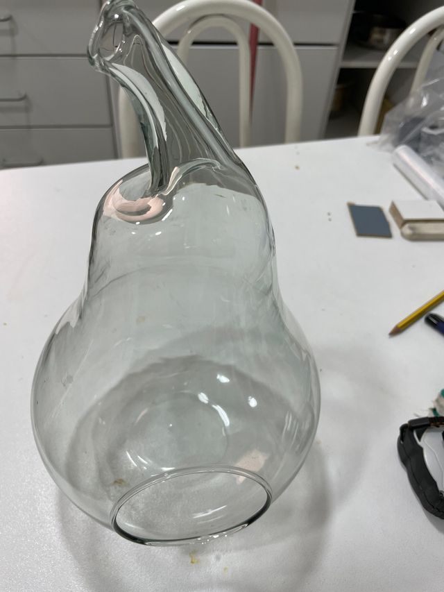 Pera de vidrio para cactus o adornos