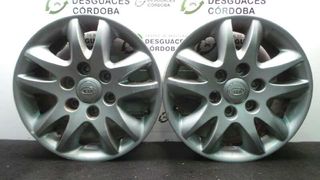 JUEGO DE LLANTAS KIA CARNIVAL R17
