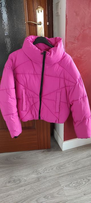 Se vende cazadora niña