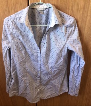 Camisa azul de H&M