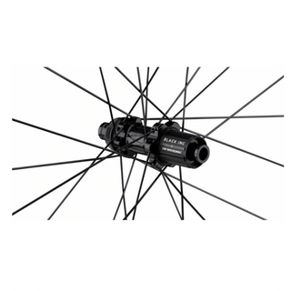 ruedas Black Inc Thirty