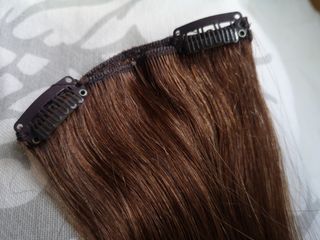 Extensiones de pelo natural color castaño