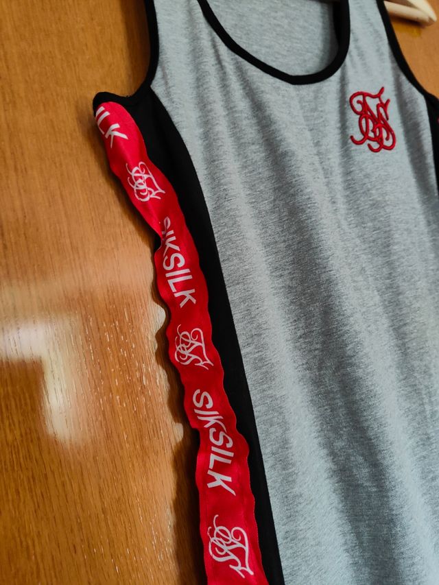 vestido  deportivo siksil talla S