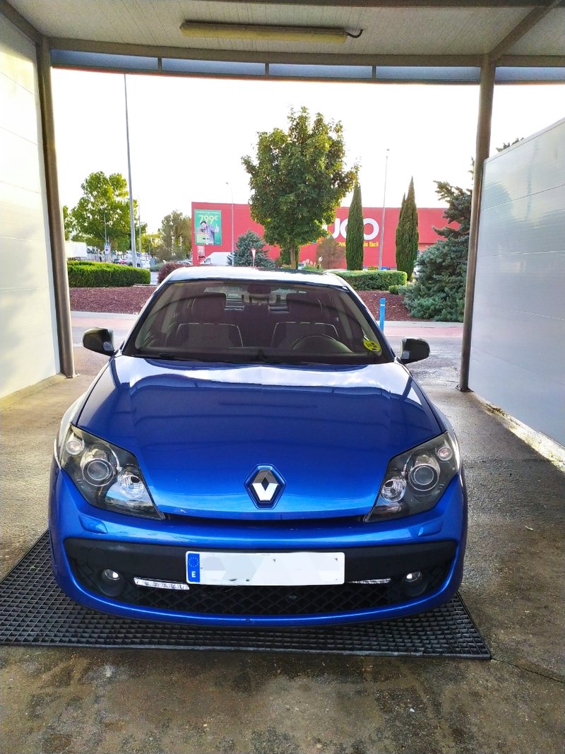 Renault Laguna 2009 - foto 1