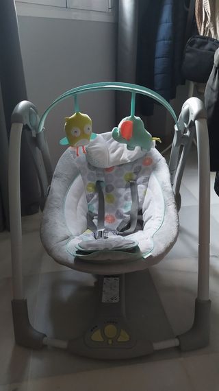 Columpio para bebé Ingenuity con pilas y cargador