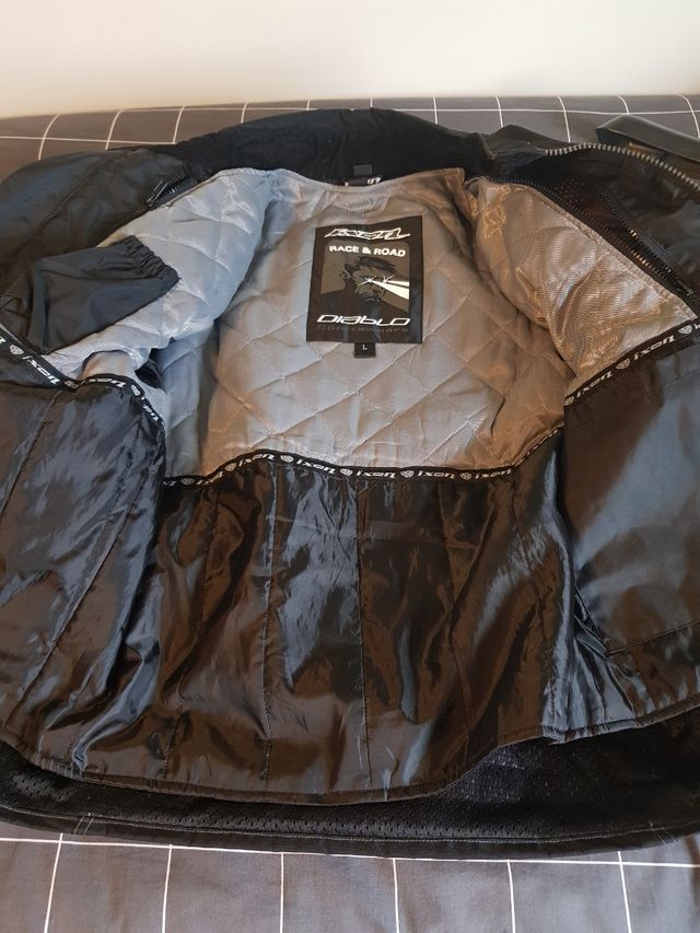Vendo chaqueta moto Ixon