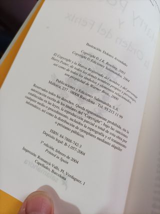 Colección Libro Harry Potter de tapa dura.
