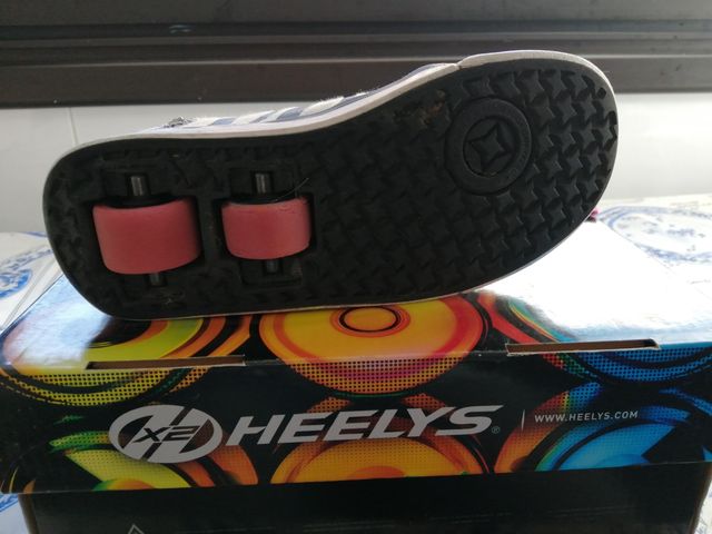 Zapatillas con ruedas, HEELYS, talla 32