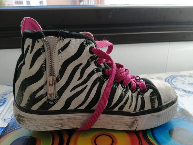 Zapatillas con ruedas, HEELYS, talla 32