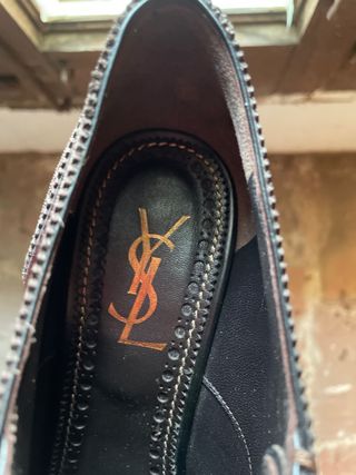 Zapatos nuevos con caja Yves Saint Laurent 