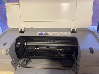 Impresora HP Deskjet D2360