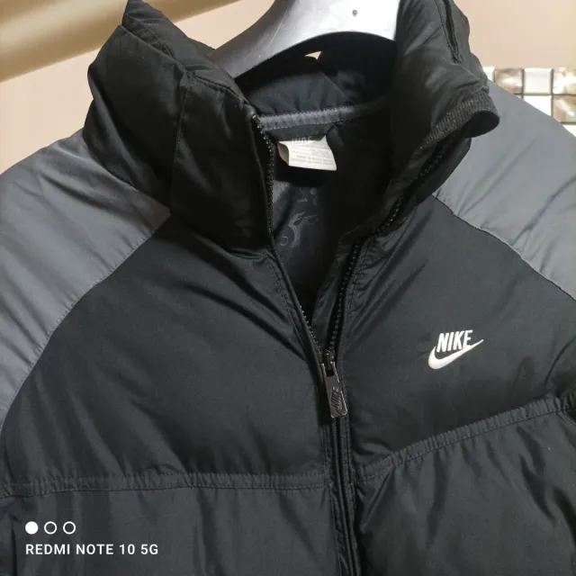 giubbino uomo taglia XL ma secondo me calza l.