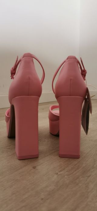 Tacones nuevos Stradivarius 