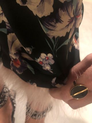 Pantalón Zara plumas 