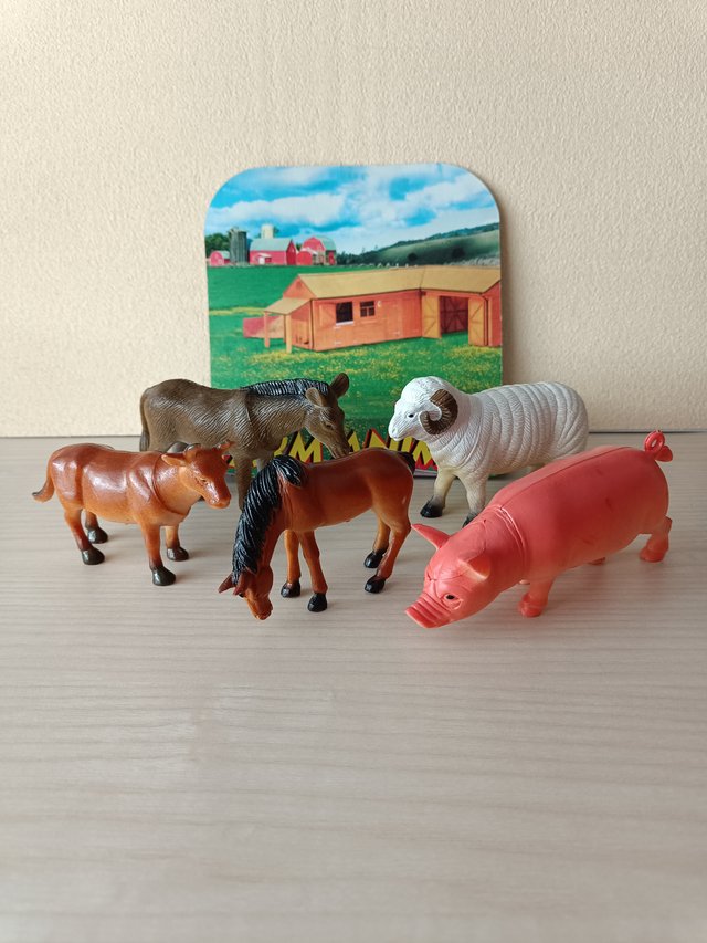 Mochila con granja animal