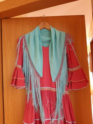 Traje de gitana para niña de plumeti en color rosa