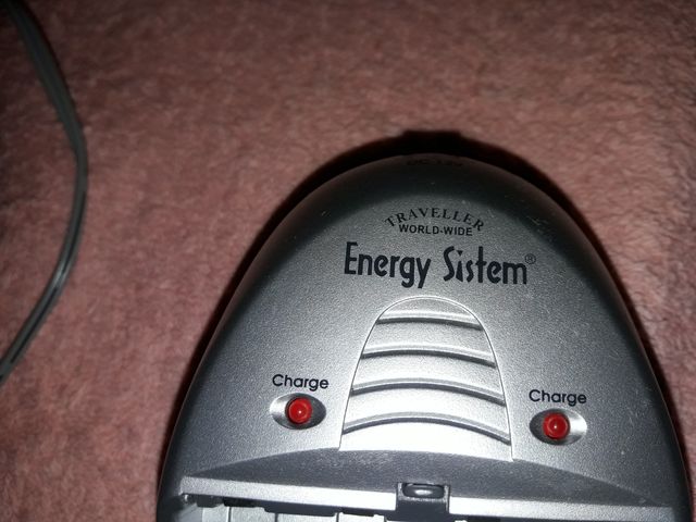 Cargador pilas Energy Sistem Nnatura 6700