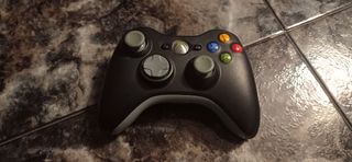 XBOX 360+1 JUEGO