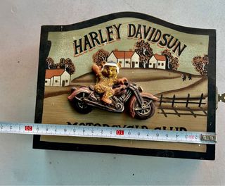 Harley Davidson caja de llaves con moto en relueve