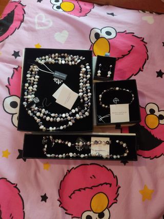 Colección perlas naturales Amaya Arzuaga