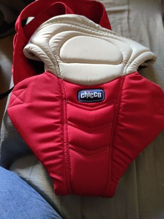 mochila porta bebés Chicco
