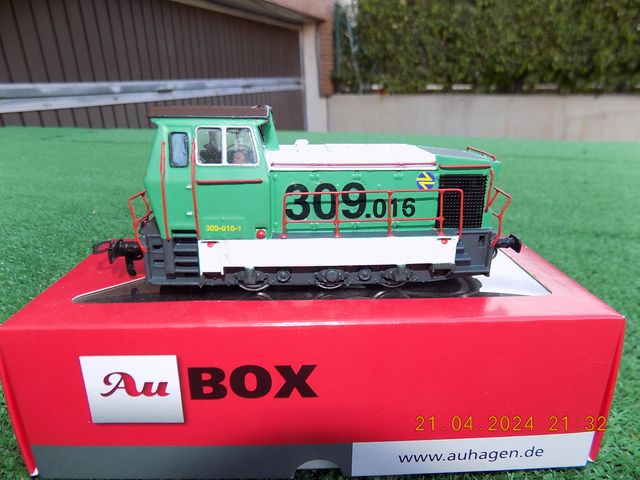 LOCOMOTORA 309 RENFE TALLERES IRUN CC DIGITAL 3D