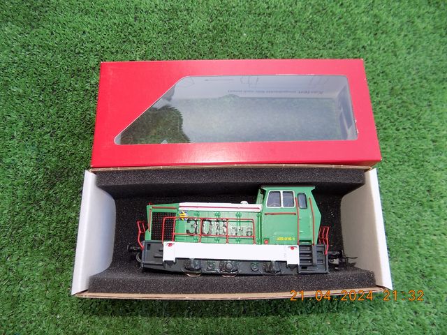 LOCOMOTORA 309 RENFE TALLERES IRUN CC DIGITAL 3D