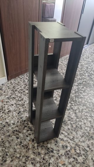 Estantería pequeña