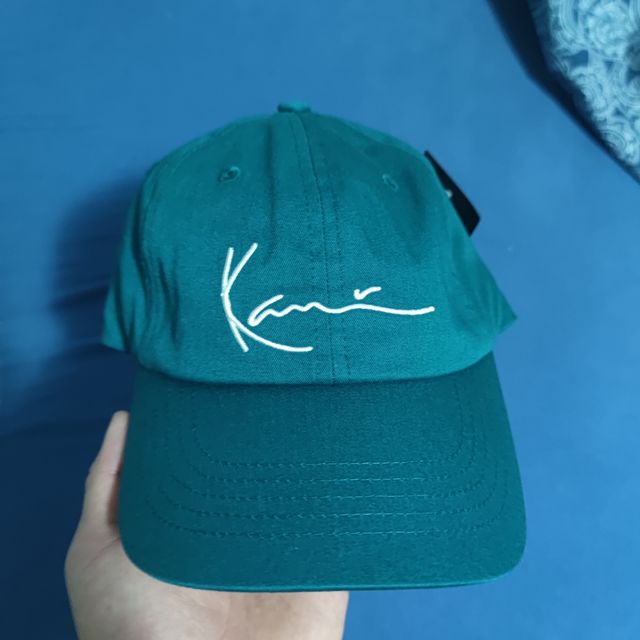gorra karl kani