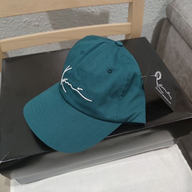 gorra karl kani