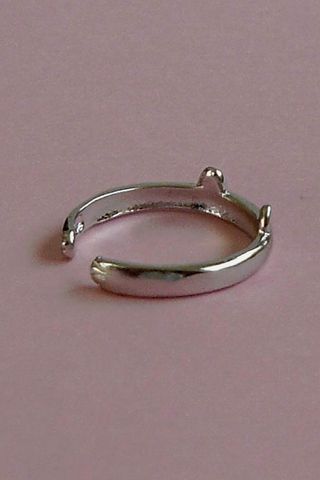 Anillo con orejas de gato