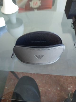 funda emporio armani