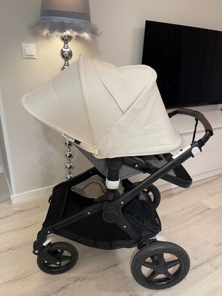 Oferta!! Impecable Bugaboo Fox2 (Silla + Capazo)