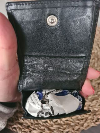 Estuche con inicial L