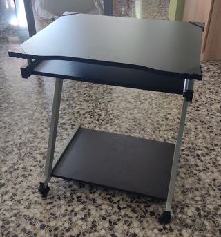 Mesa de ordenador