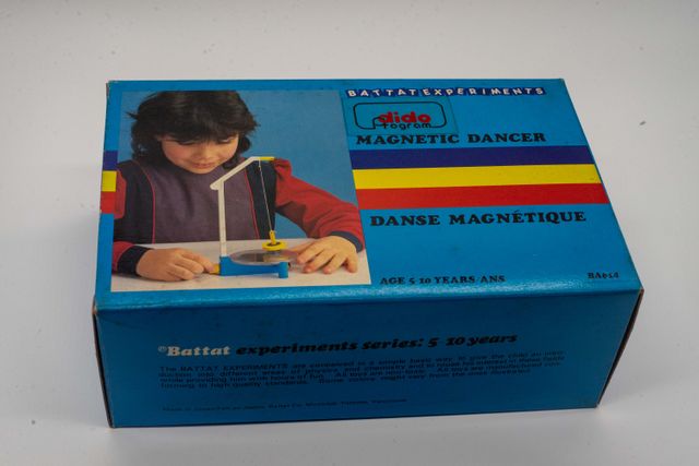 Battat experiments Magnetic Dancer BA614 nuovo