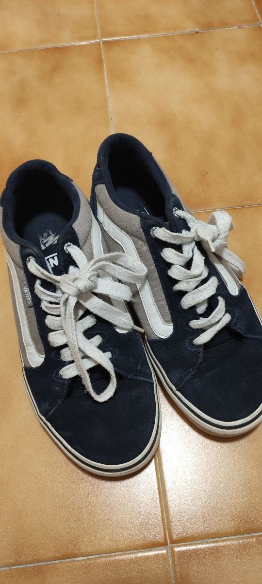 Zapatillas Vans distintos colores