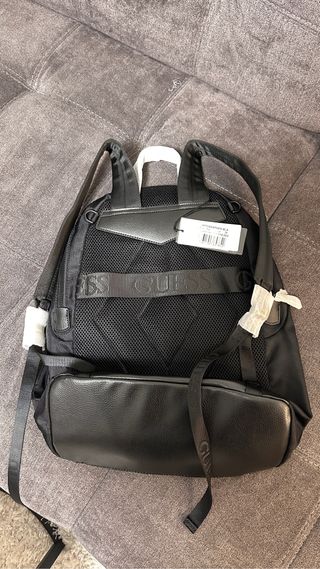 Mochila Guess