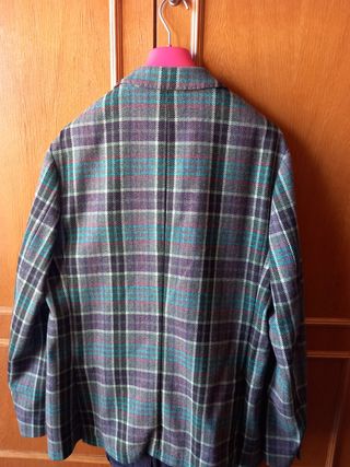 Americana lana virgen.