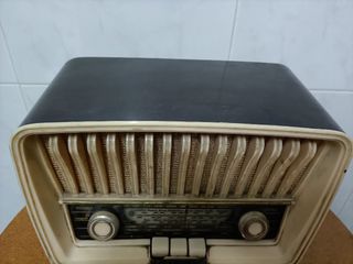 ANTIGUA RADIO TELEFUNKEN