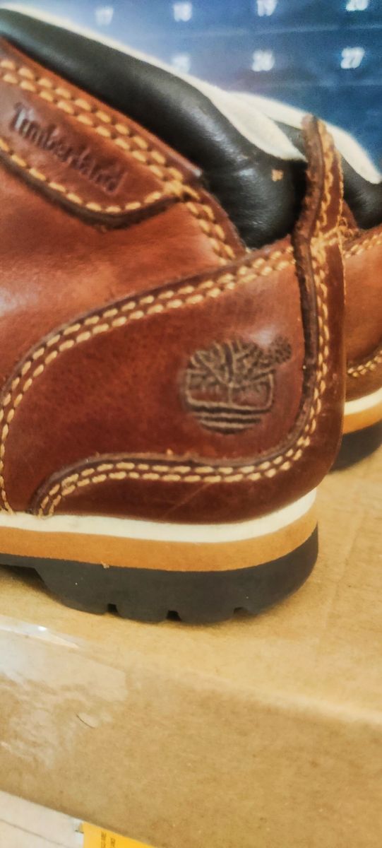 Stupende Scarpe Timberland n.25