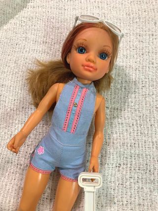 MUÑECA NANCY CON ACCESORIOS